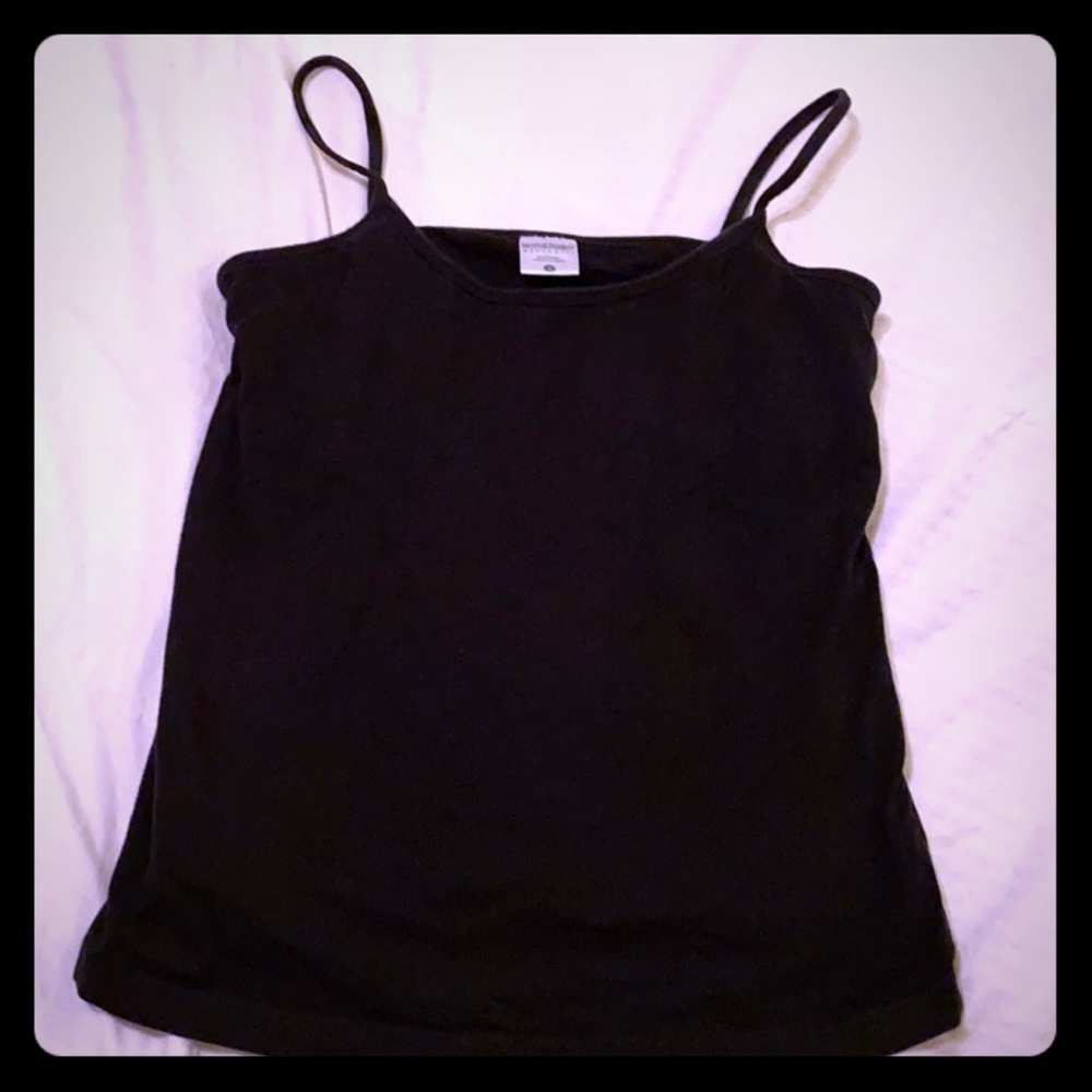 black maternity tank with built in shelf bra 🤰🏻